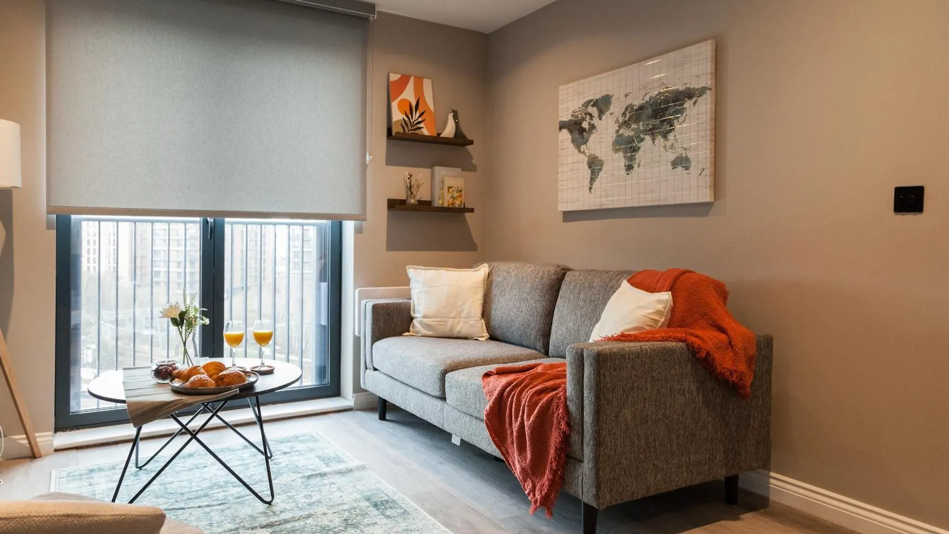 Springwell Gardens Apartments Near Leeds Station & City Centre Λιντς