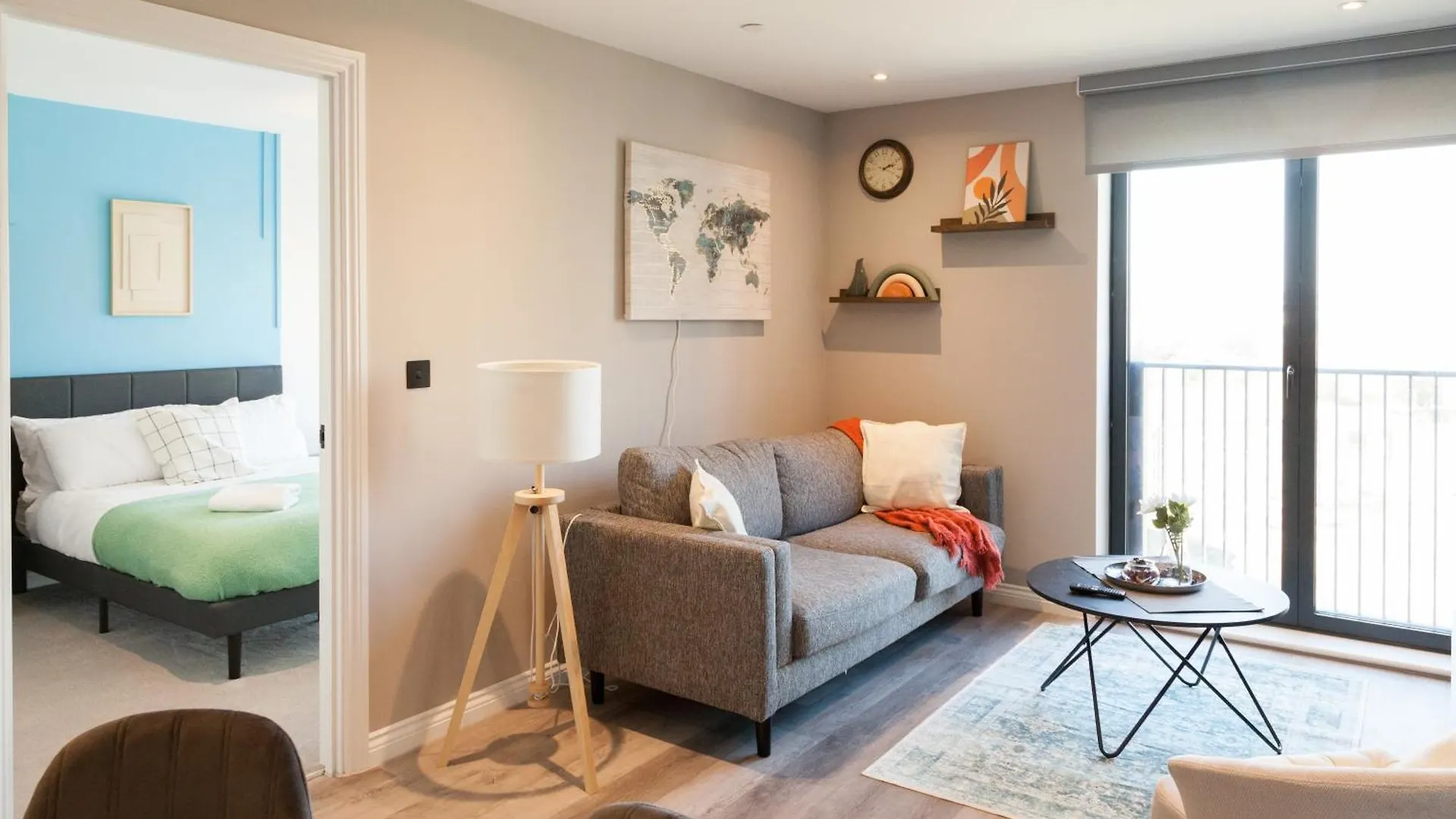 Springwell Gardens Apartments Near Leeds Station & City Centre 0*, Λιντς