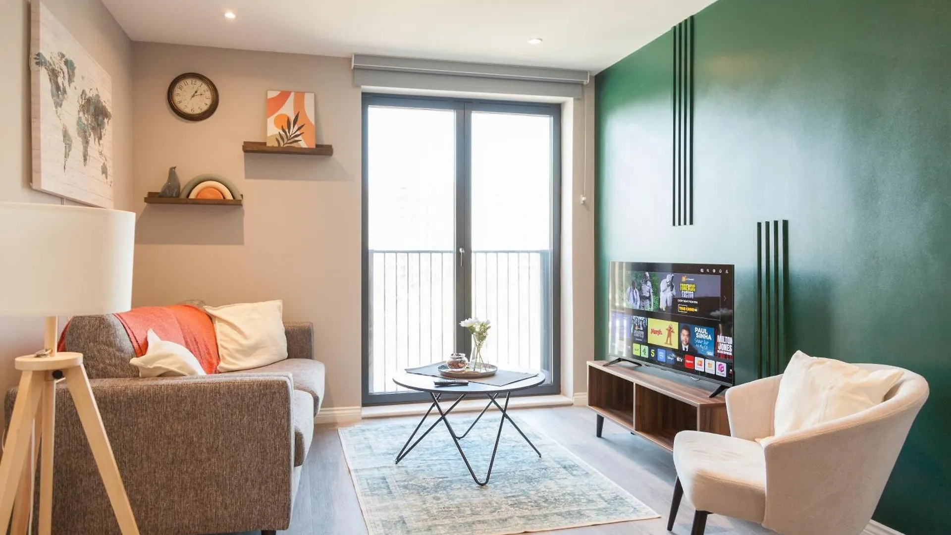 Springwell Gardens Apartments Near Leeds Station & City Centre