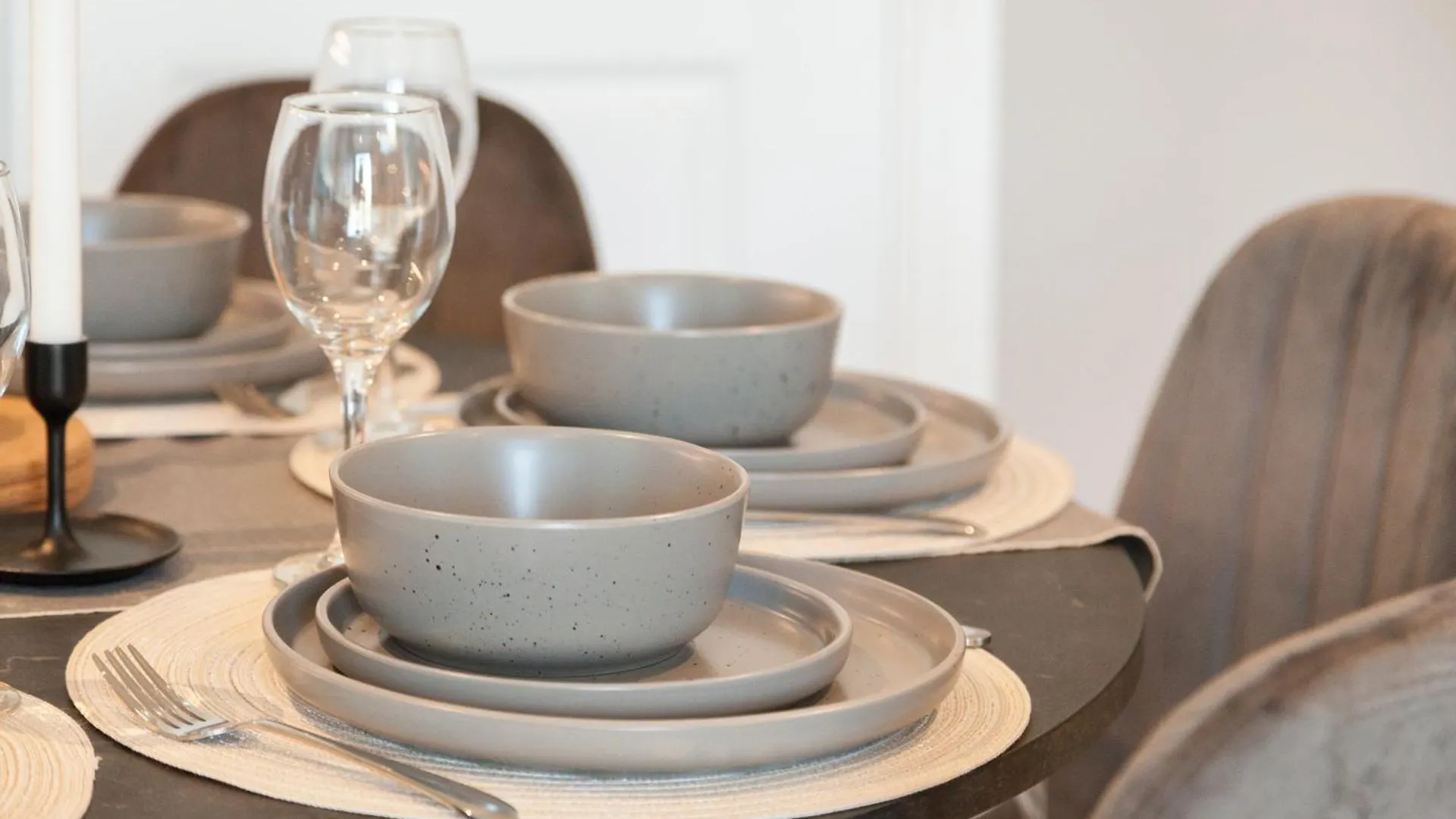 Springwell Gardens Apartments Near Leeds Station & City Centre